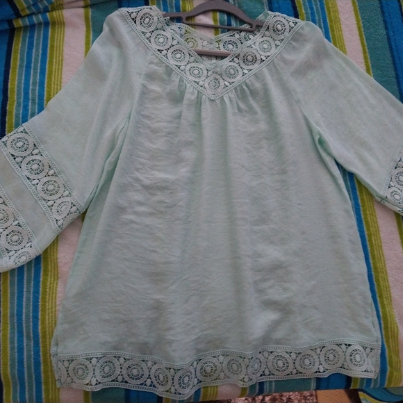 Boho style long flowy loose fit top - Picture 2 of 6